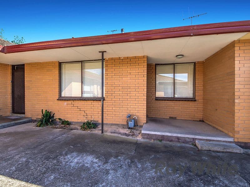 37A West Esplanade, St Albans VIC 3021, St Albans - Image 1