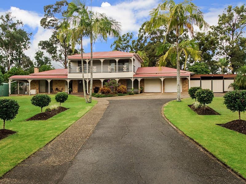 8 California Drive, Oxenford QLD 4210, Oxenford - Image 1