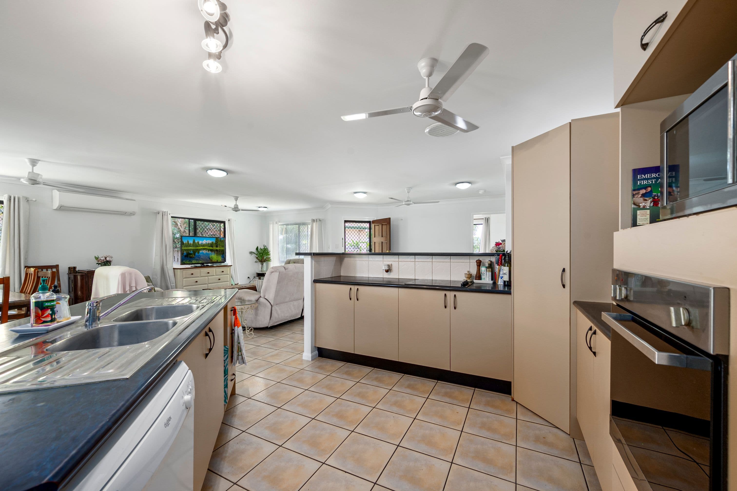 19 Templeton Crescent, Douglas QLD 4814, Douglas - Thumbnail 4