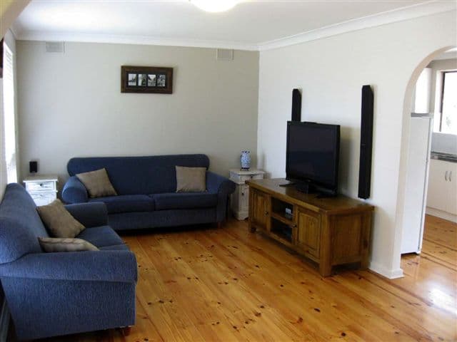 6 College Avenue, VALLEY VIEW SA 5093, Valley View - Thumbnail 2