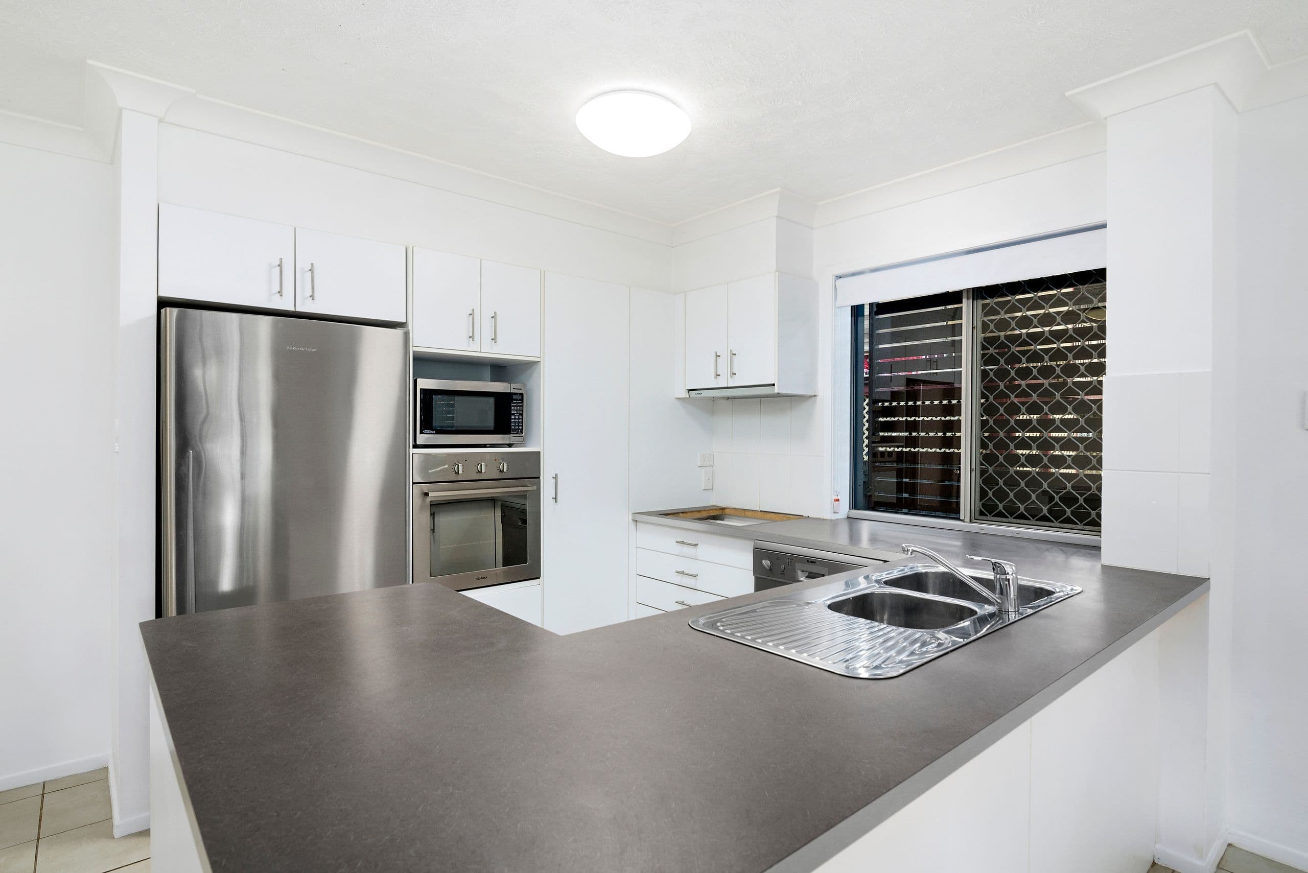 468-470 Coolangatta Road, Tugun QLD 4224, Tugun - Thumbnail 2