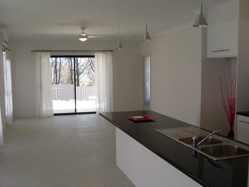 52 Smugglers Drive, SEAFORD RISE SA 5169, Seaford Rise - Thumbnail 7