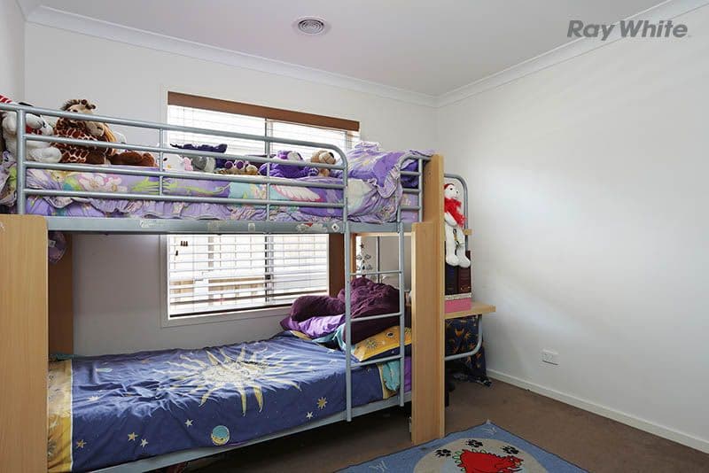 19 Casino Parade, Point Cook VIC 3030, Point Cook - Thumbnail 6