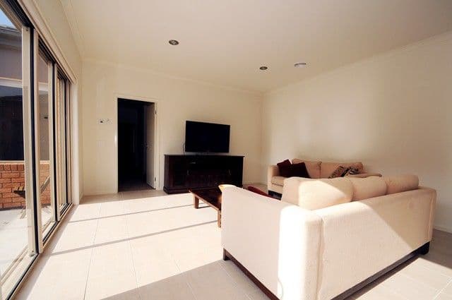 6 Narung Way, WYNDHAM VALE VIC 3024, Wyndham Vale - Thumbnail 4