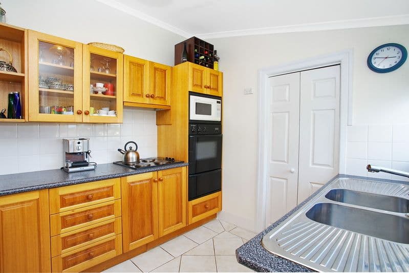 38 Russell Street, WOONONA NSW 2517, Woonona - Thumbnail 4