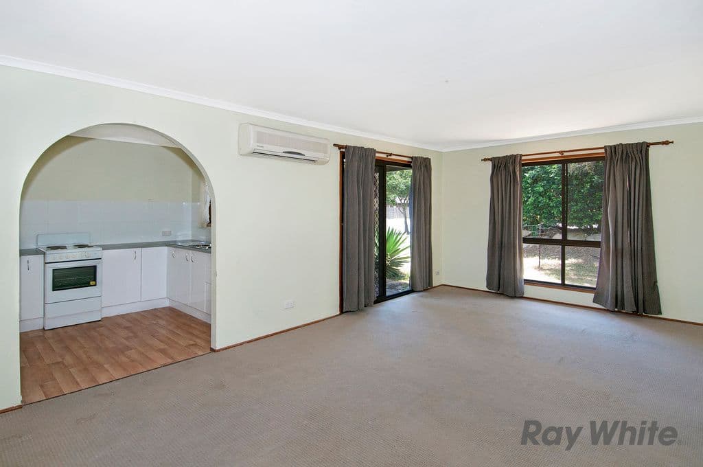52 Anchusa Street, Kingston QLD 4114, Kingston - Thumbnail 2