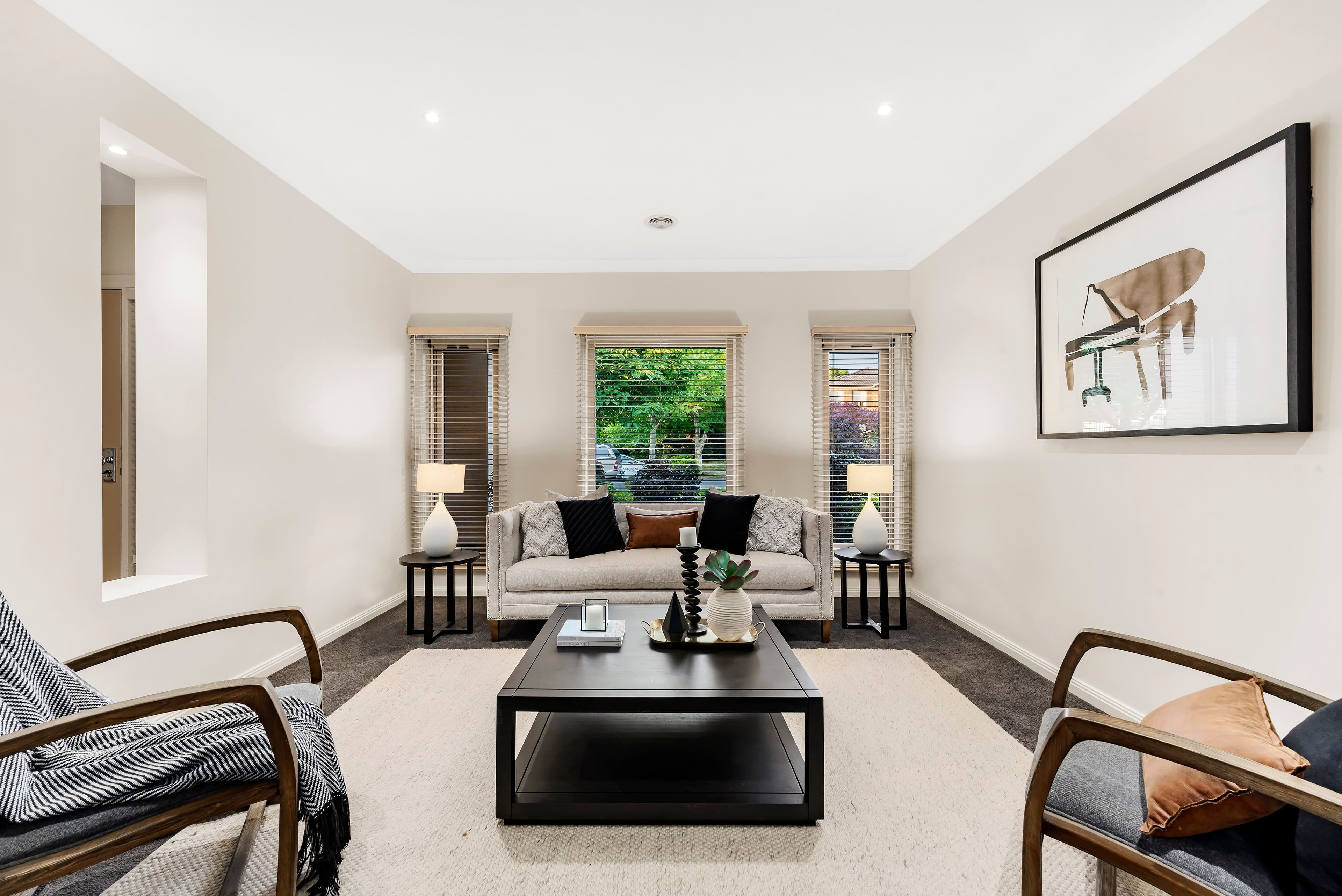 33 Helmsley Avenue, Lysterfield VIC 3156, Lysterfield - Thumbnail 2