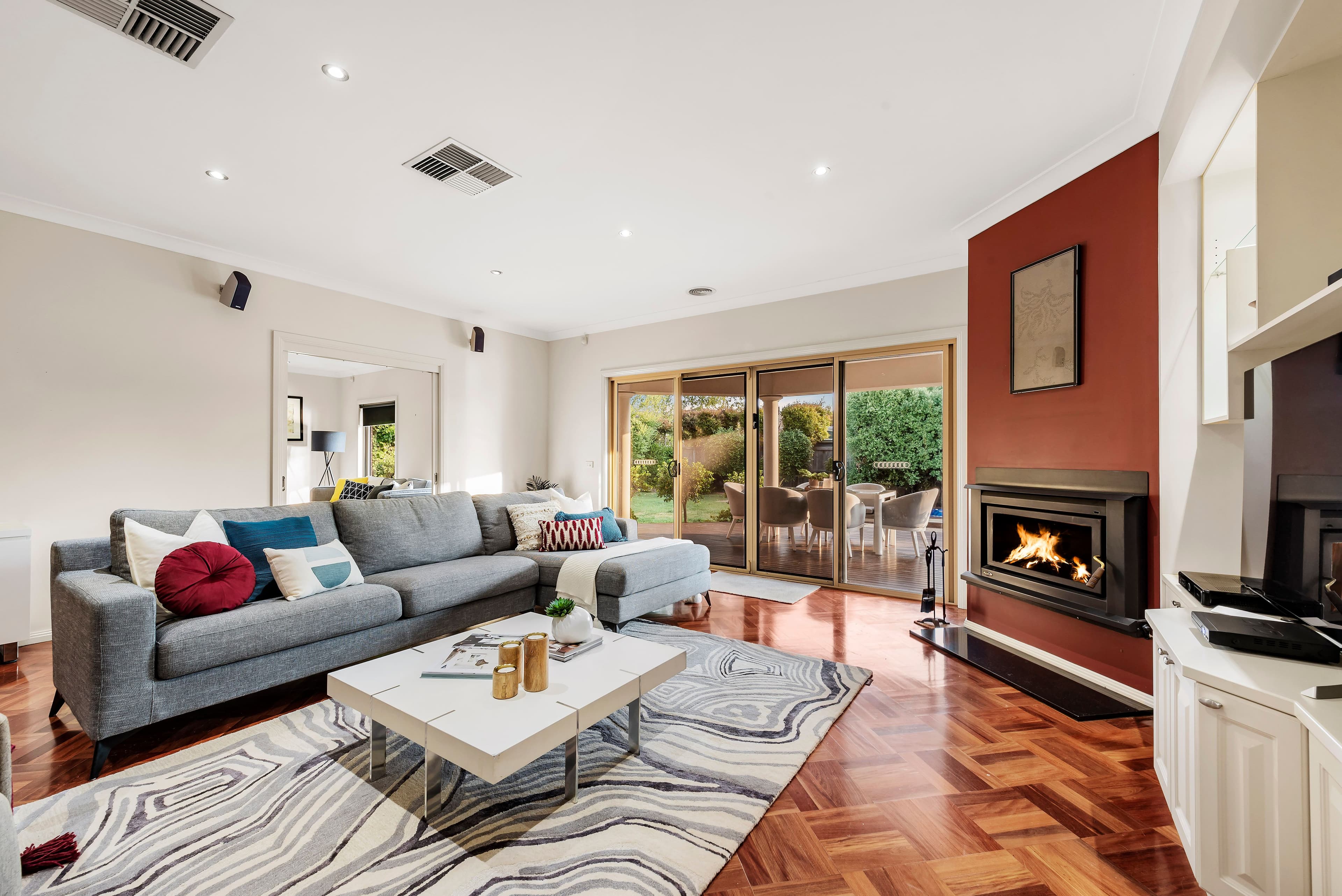 33 Helmsley Avenue, Lysterfield VIC 3156, Lysterfield - Thumbnail 4