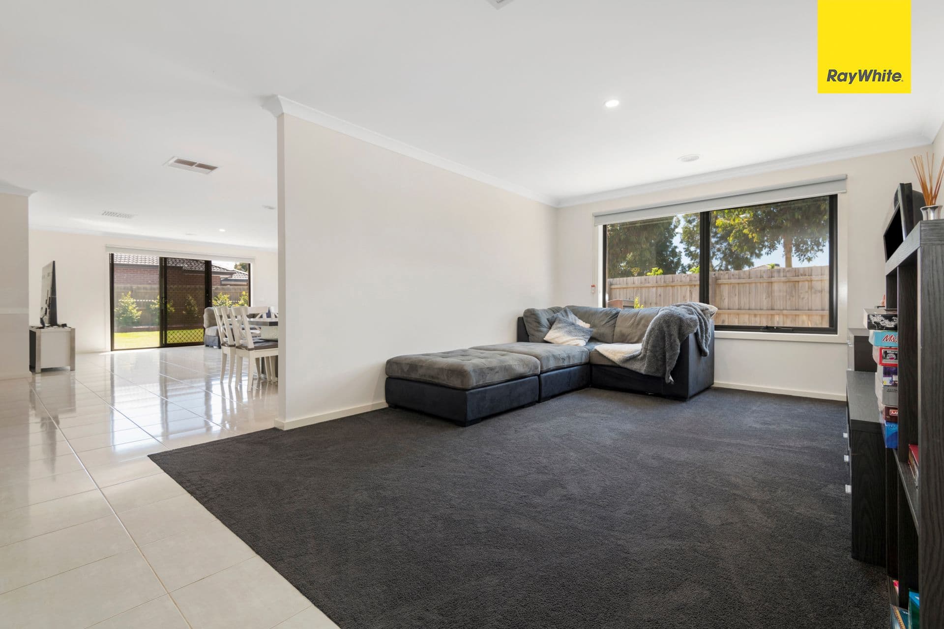 2 Burswood Circuit, HARKNESS VIC 3337, Harkness - Thumbnail 5