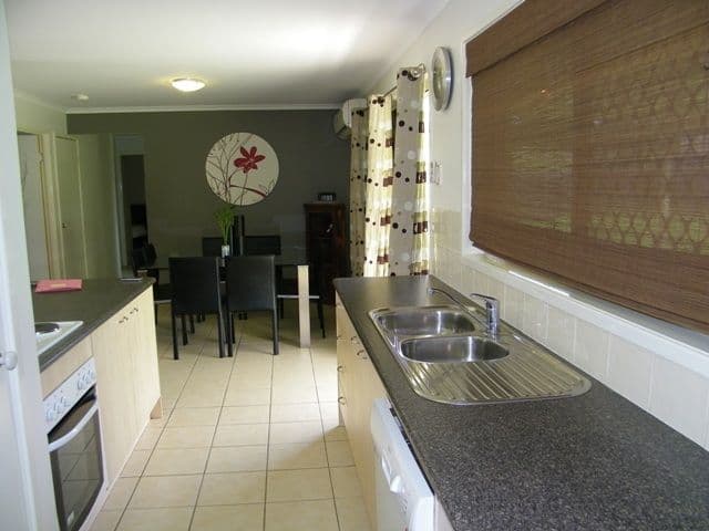 17 Des Arts Place, WULKURAKA QLD 4305, Wulkuraka - Thumbnail 4