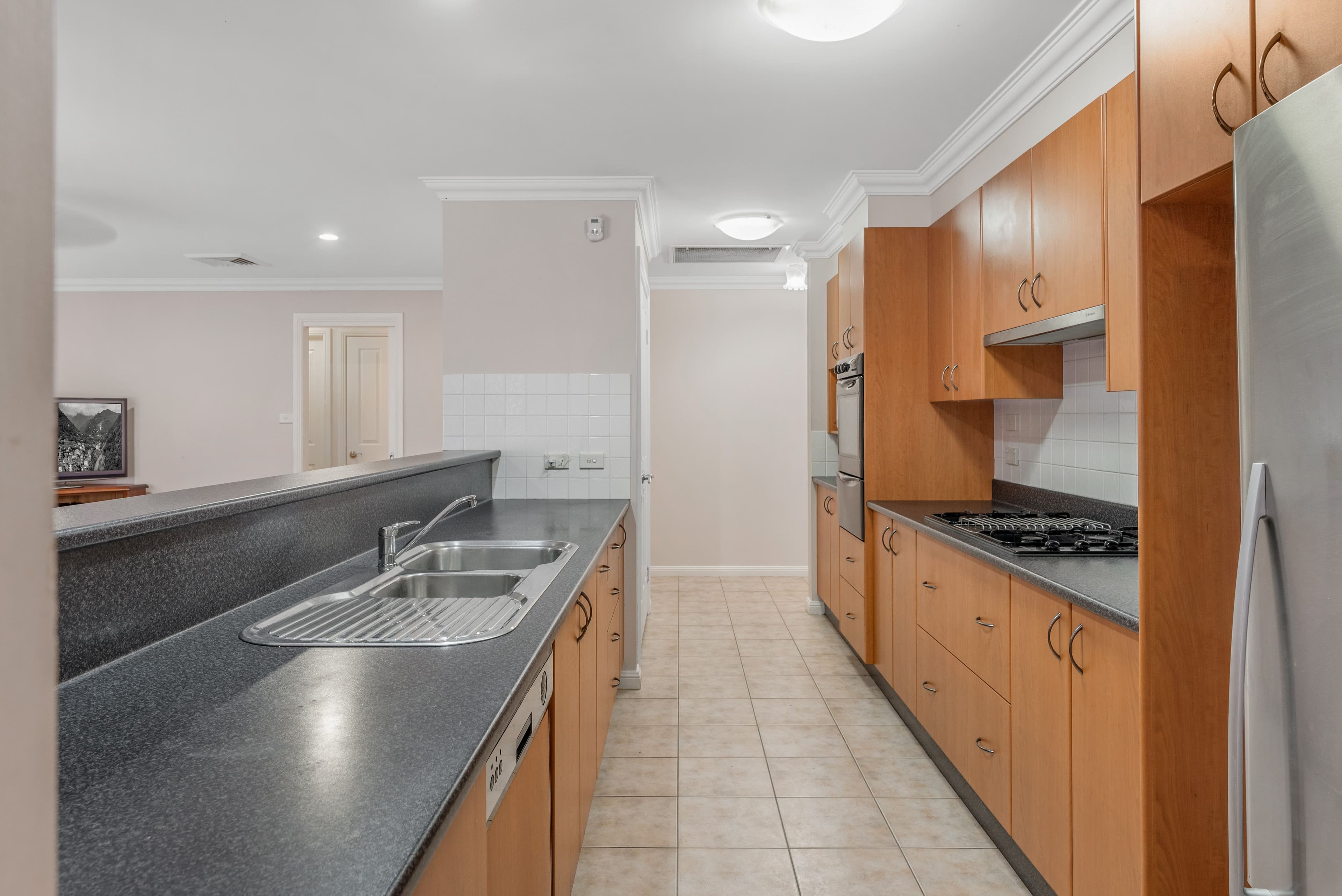 26 St Johns Road, Bradbury NSW 2560, Bradbury - Thumbnail 6