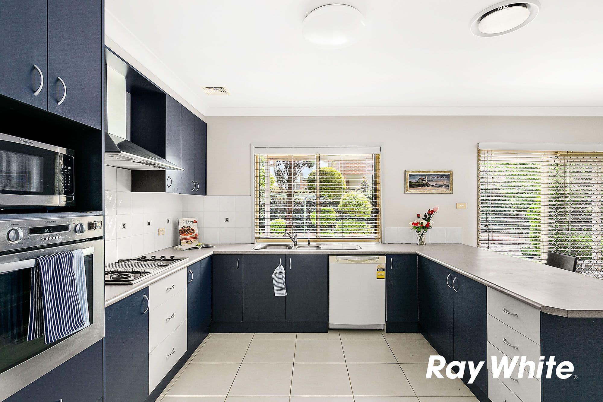 8 Woodside Avenue, Kellyville - Thumbnail 5