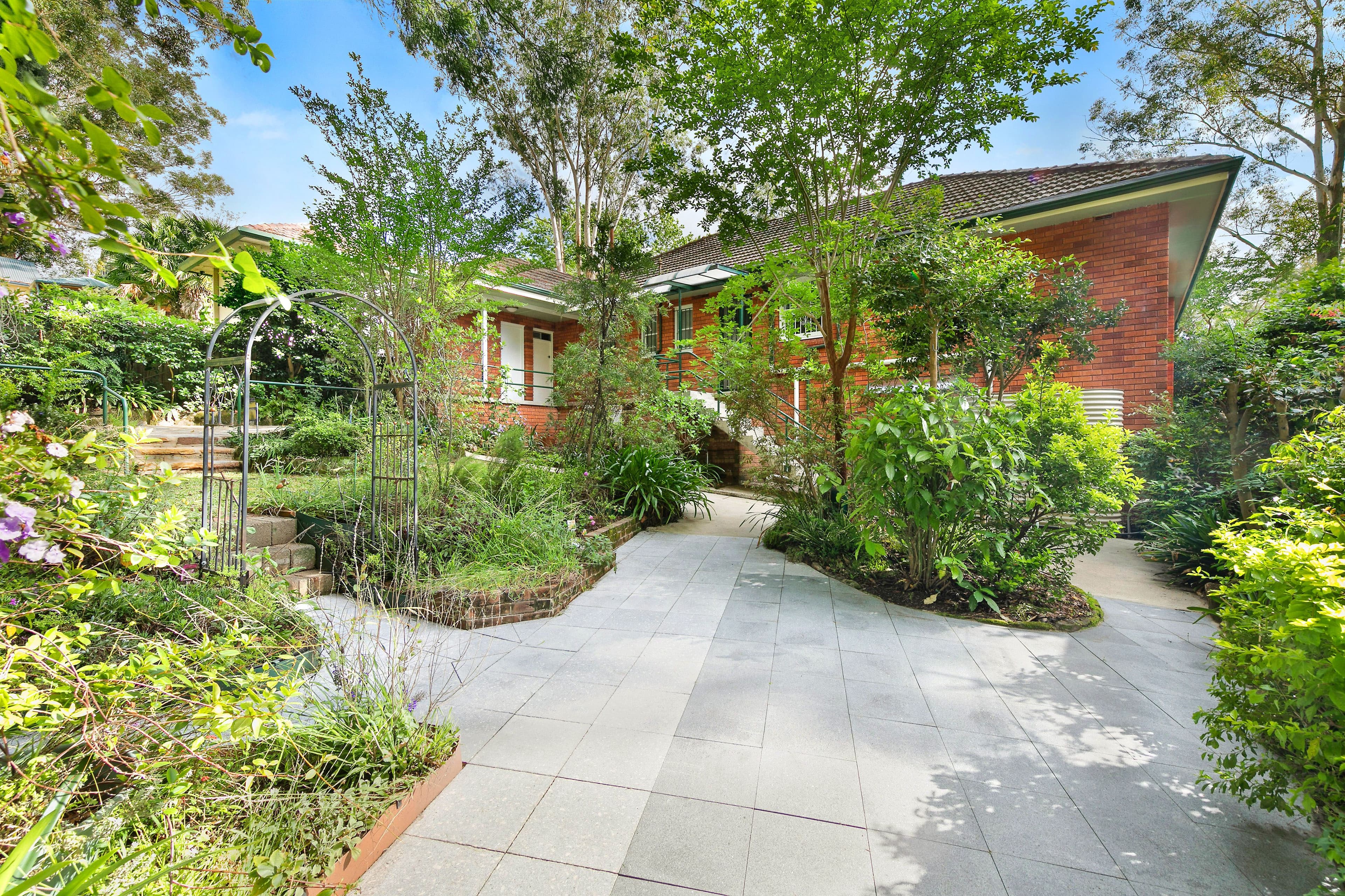 10 Cross Street, Pymble NSW 2073, Pymble - Thumbnail 2