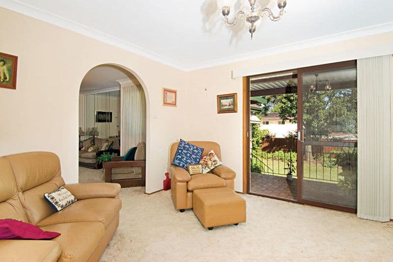 24 Kylie Crescent, WEST PENNANT HILLS NSW 2125, West Pennant Hills - Thumbnail 3