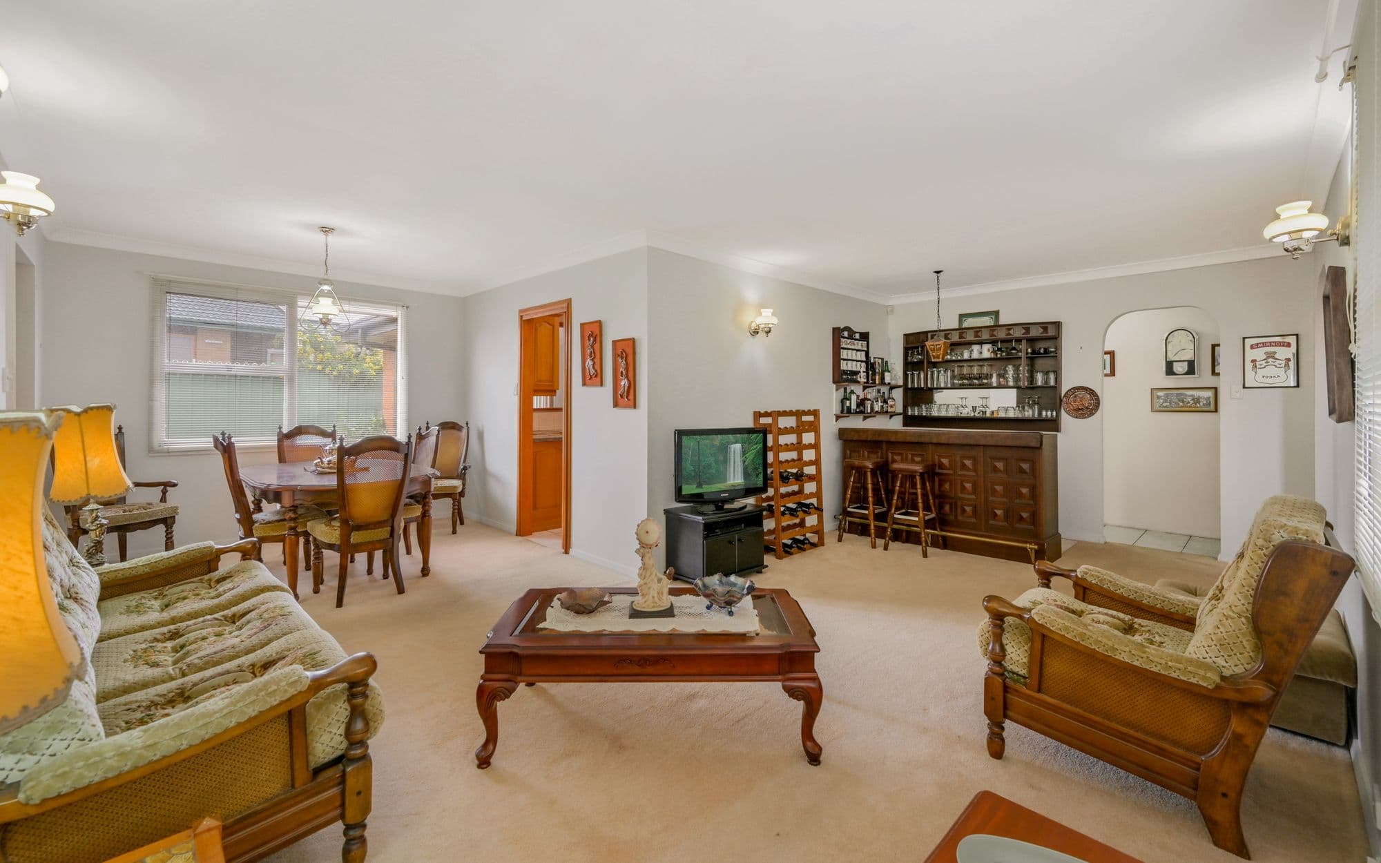 218 St Johns Road, Bradbury NSW 2560, Bradbury - Thumbnail 5