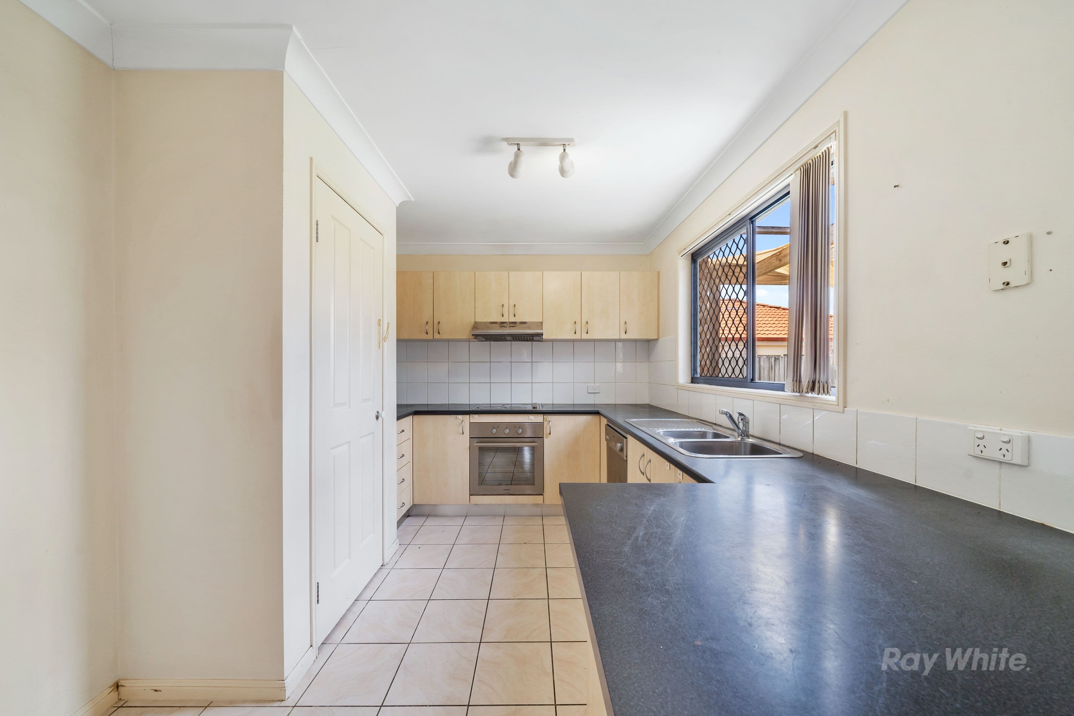 67 George Street, MAFFRA, Maffra - Thumbnail 2
