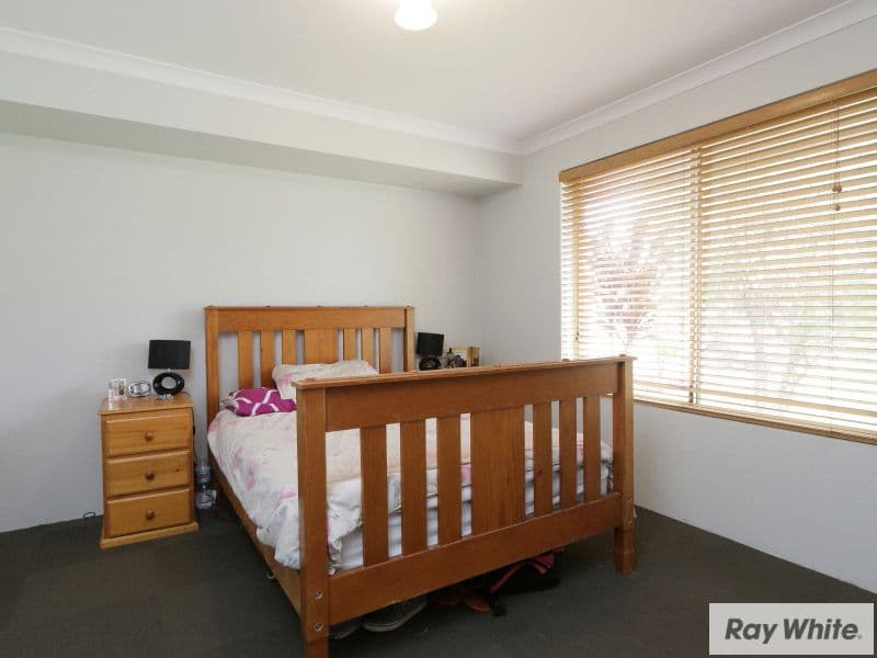 3 Jooleen Way, Thornlie WA 6108, Thornlie - Thumbnail 2