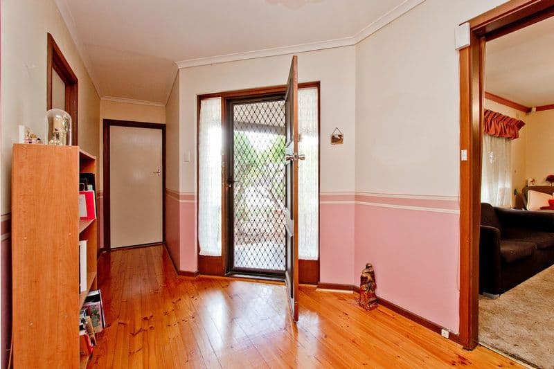6 Electra Avenue, Parafield Gardens SA 5107, Parafield Gardens - Thumbnail 3