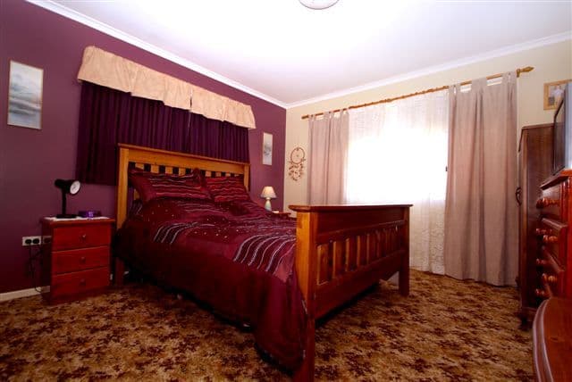 121 South Street, CENTENARY HEIGHTS QLD 4350, Centenary Heights - Thumbnail 6