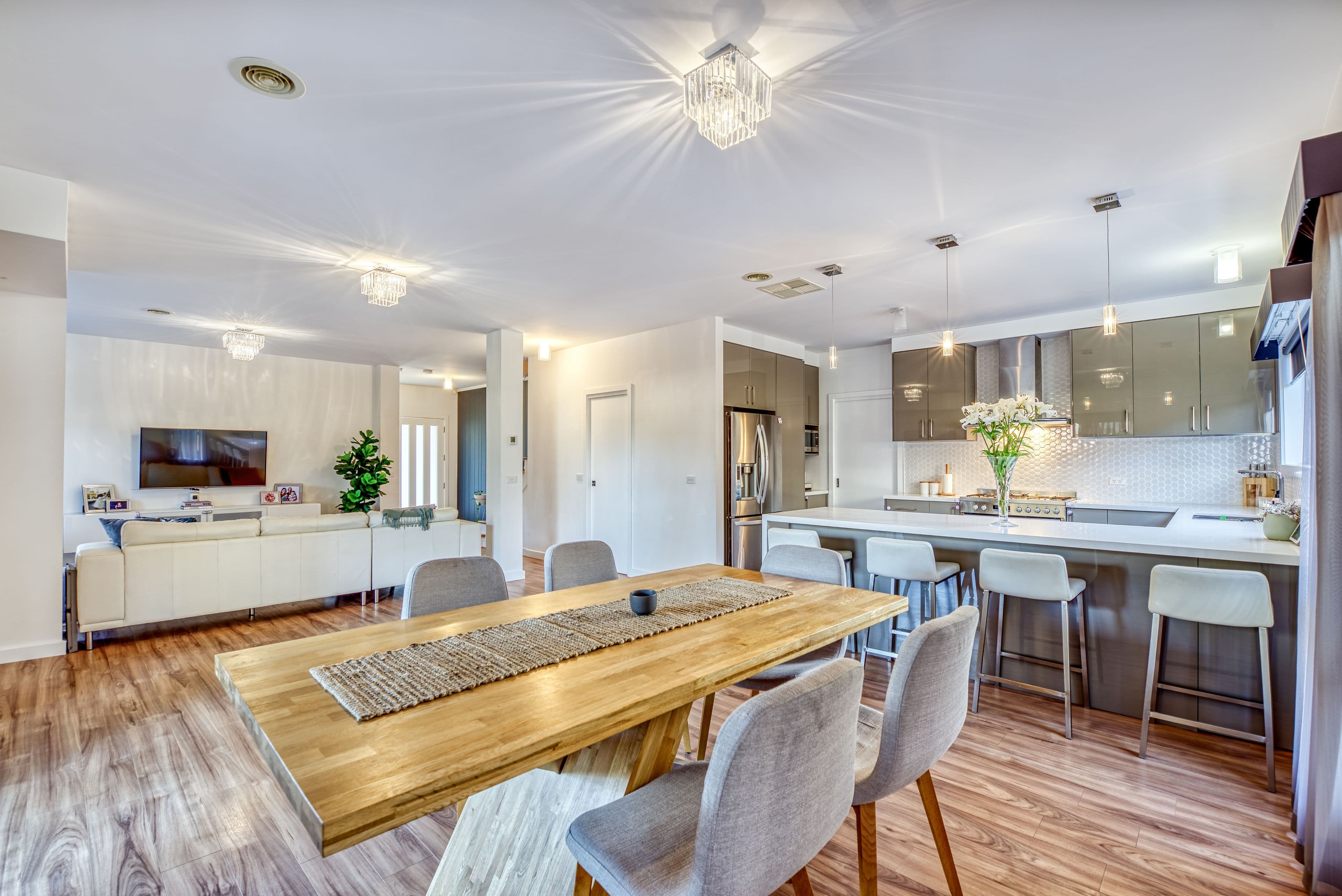 6 Falkirk Drive, Mernda VIC 3754, Mernda - Thumbnail 5