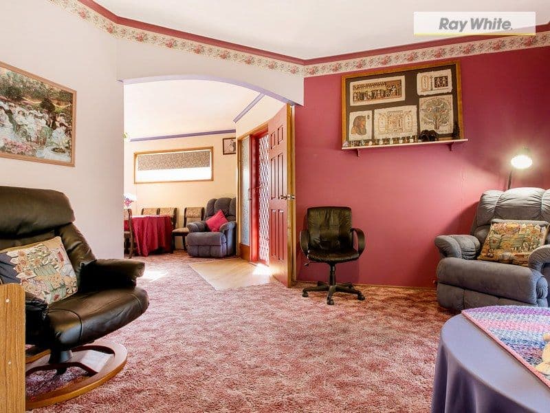 198 Ninth Avenue, Rosebud VIC 3939, Rosebud - Thumbnail 3