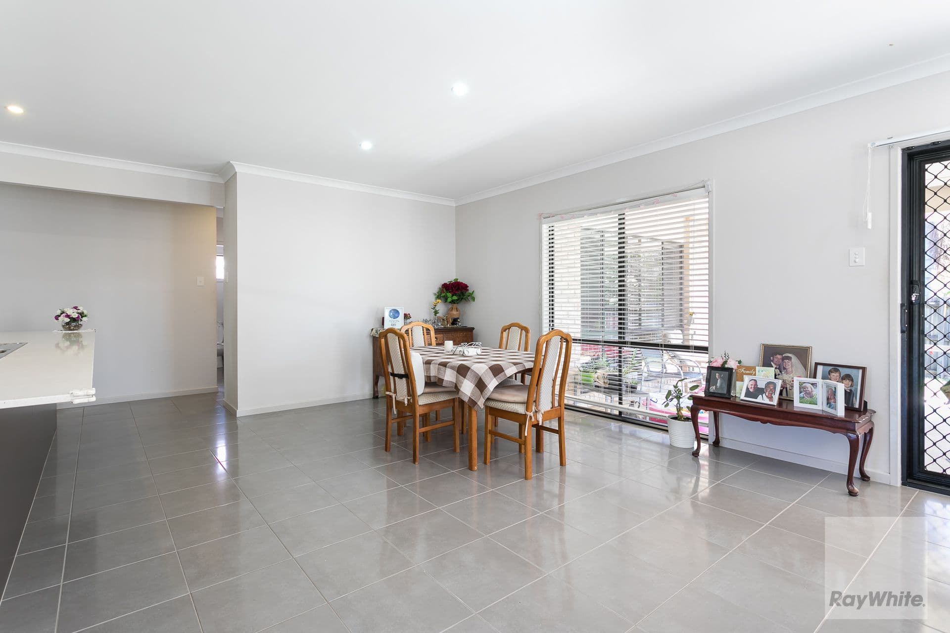 81 Benfer Road, Victoria Point QLD 4165, Victoria Point - Thumbnail 5