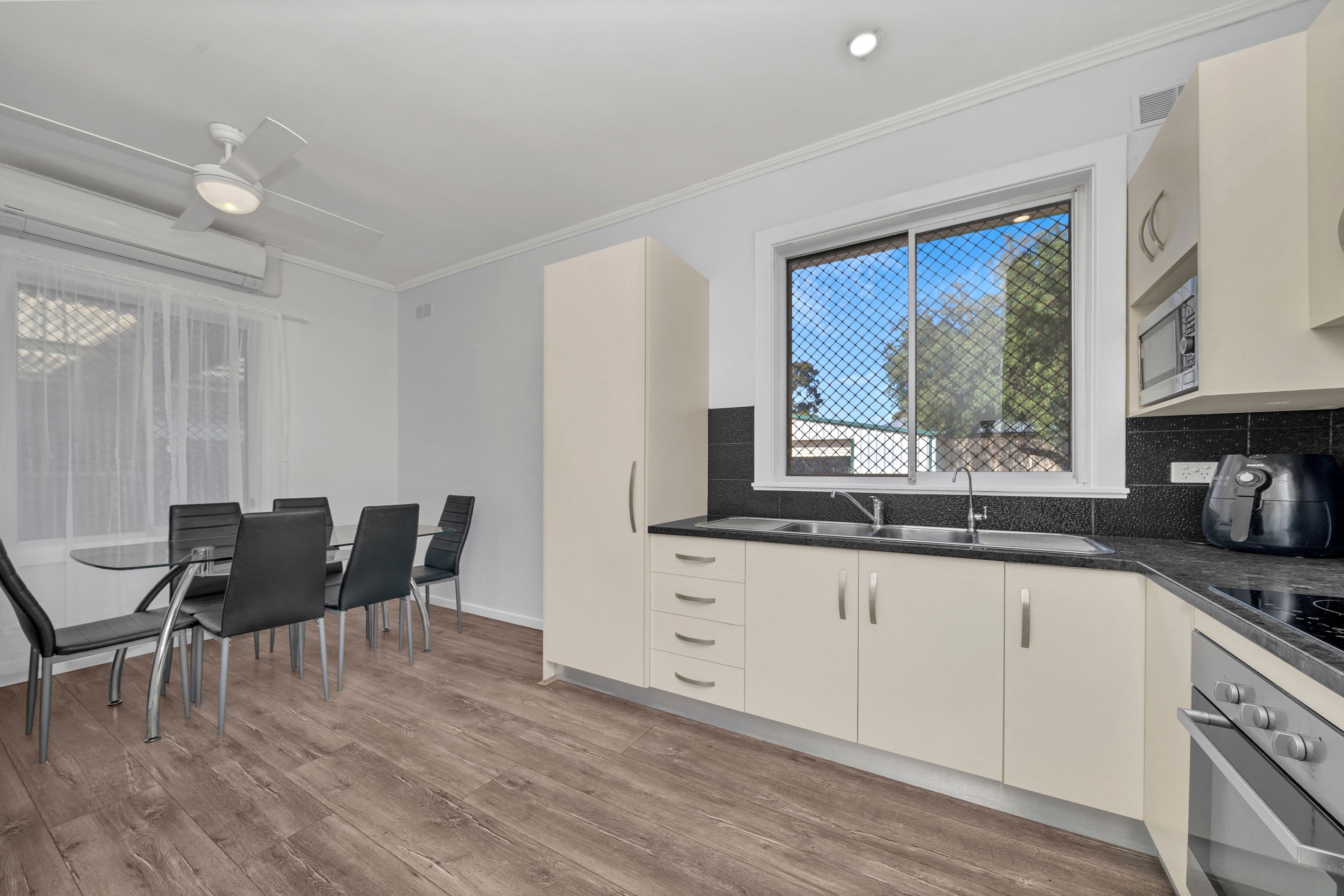 14 Crisp Road, Elizabeth Downs SA 5113, Elizabeth Downs - Thumbnail 5