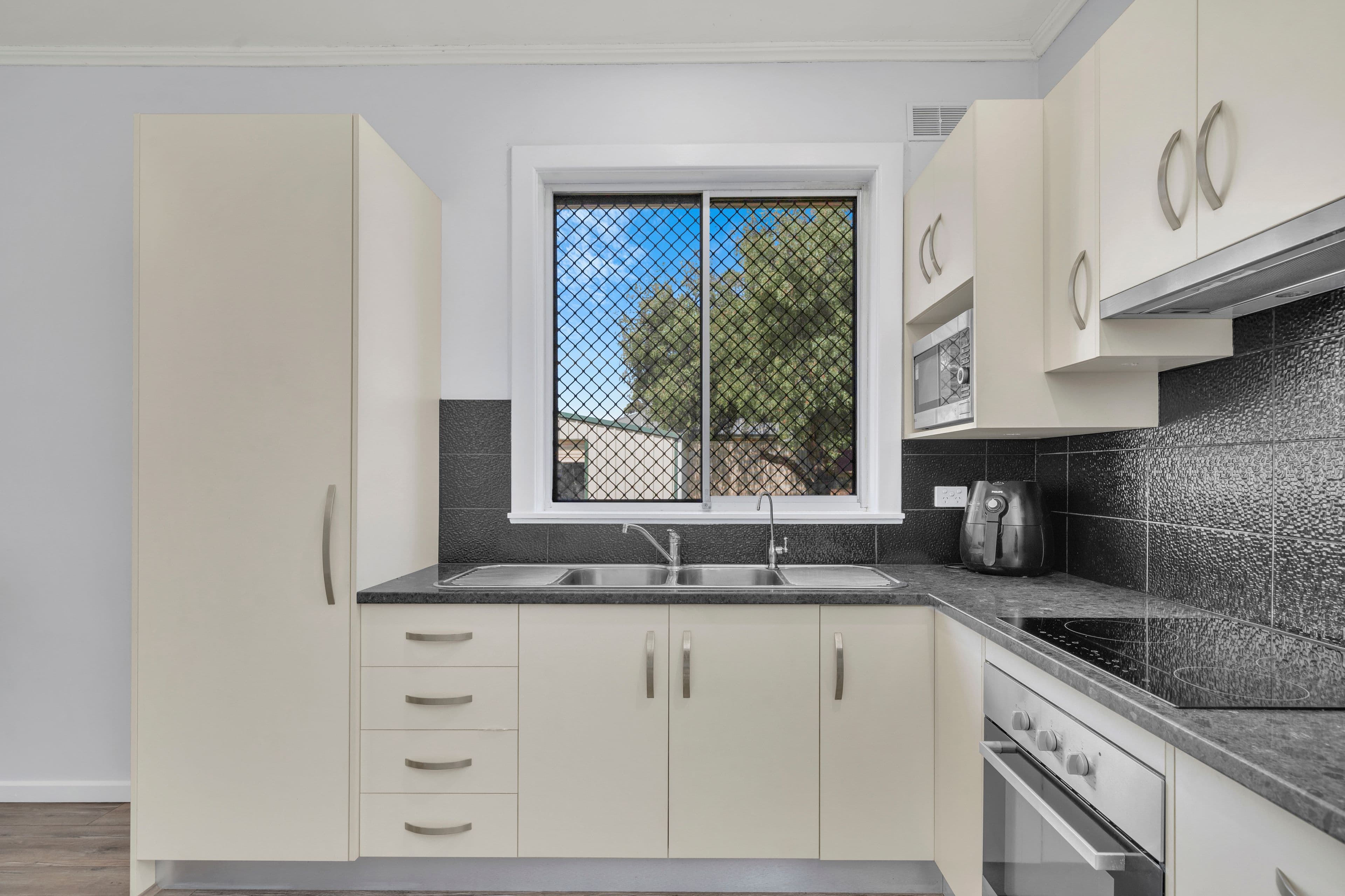 14 Crisp Road, Elizabeth Downs SA 5113, Elizabeth Downs - Thumbnail 6