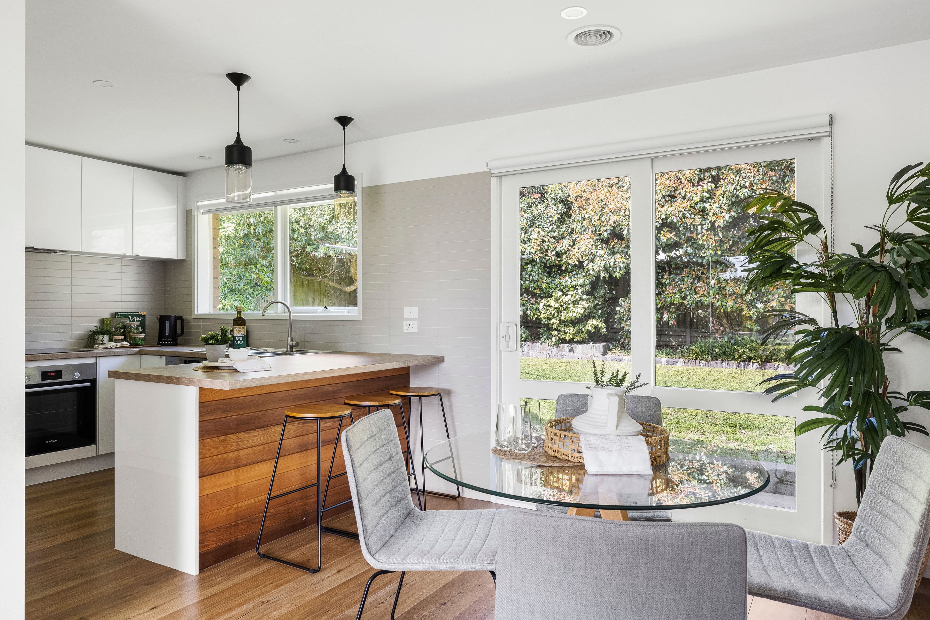 60 Kenilworth Avenue, Frankston VIC 3199, Frankston - Thumbnail 7