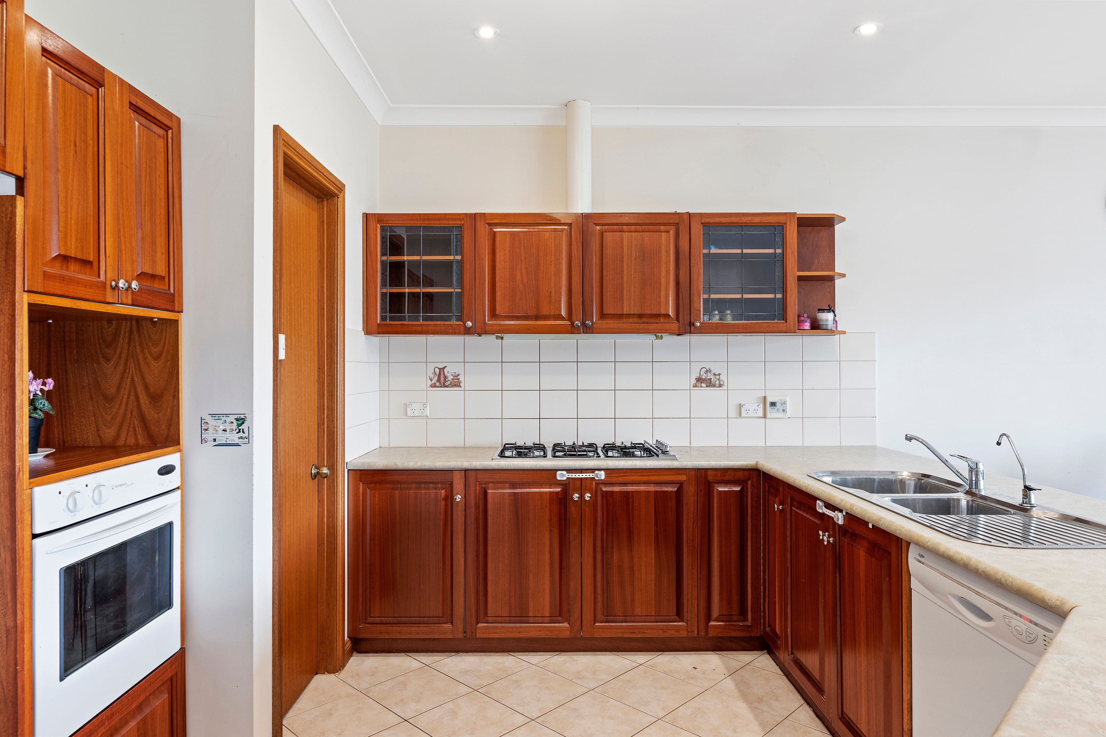 22 Jordan Street, Valley View SA 5093, Valley View - Thumbnail 3