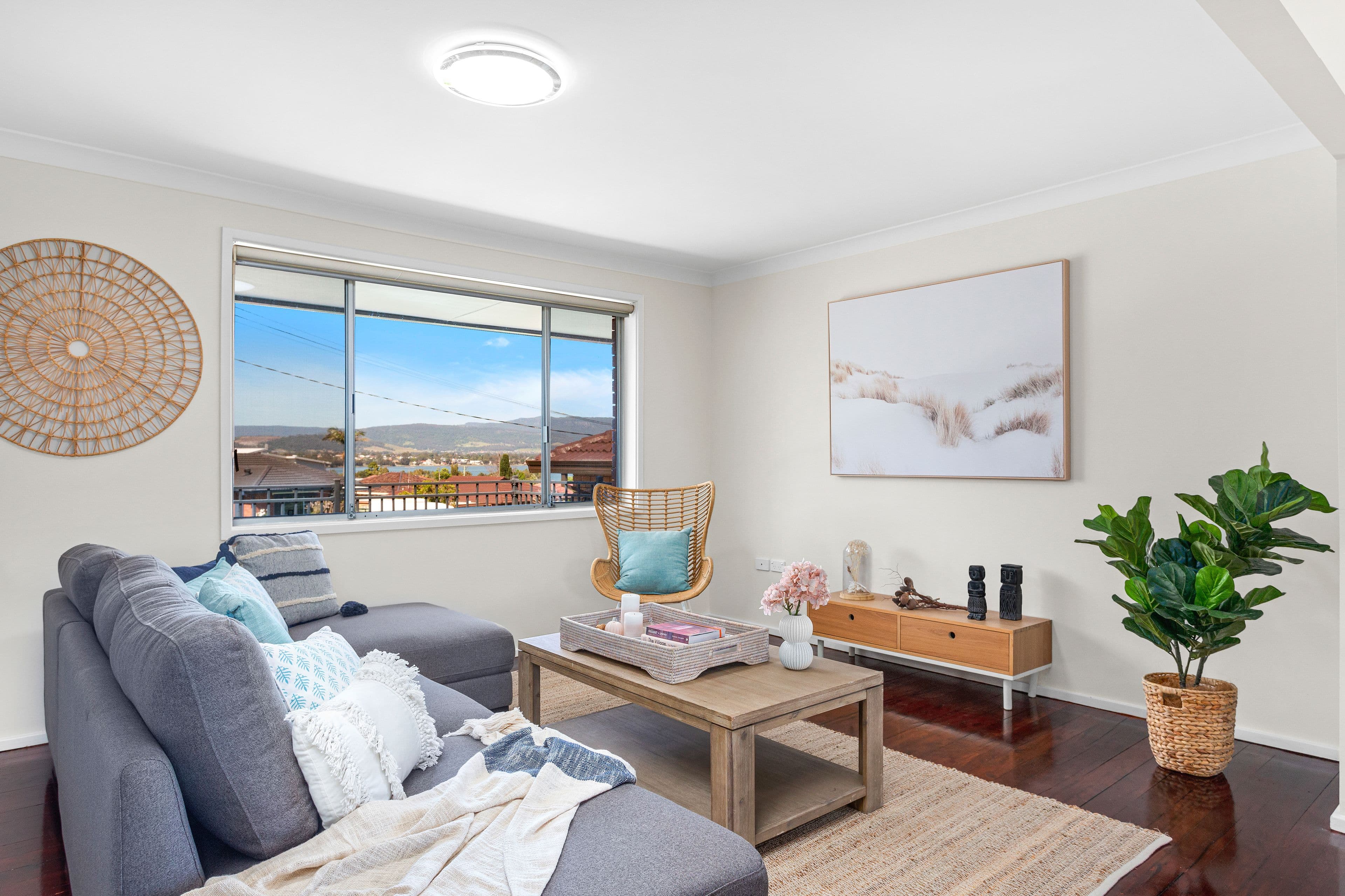 4 Wood Avenue, Mount Warrigal NSW 2528, Mount Warrigal - Thumbnail 4