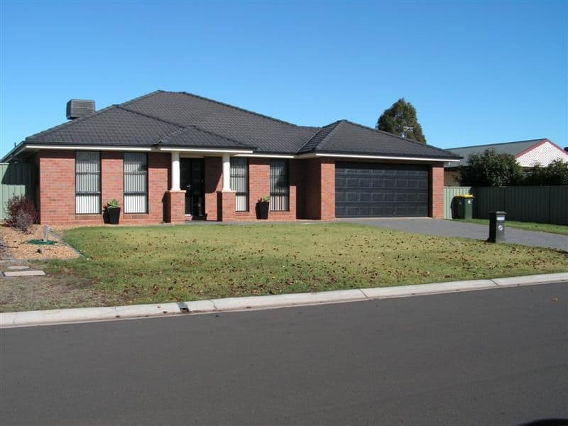 3 Peel Place, DUBBO NSW 2830, Dubbo - Image 1