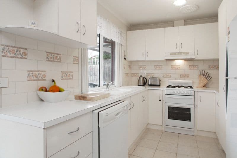 5 Carbery Court, Grovedale VIC 3216, Grovedale - Thumbnail 3