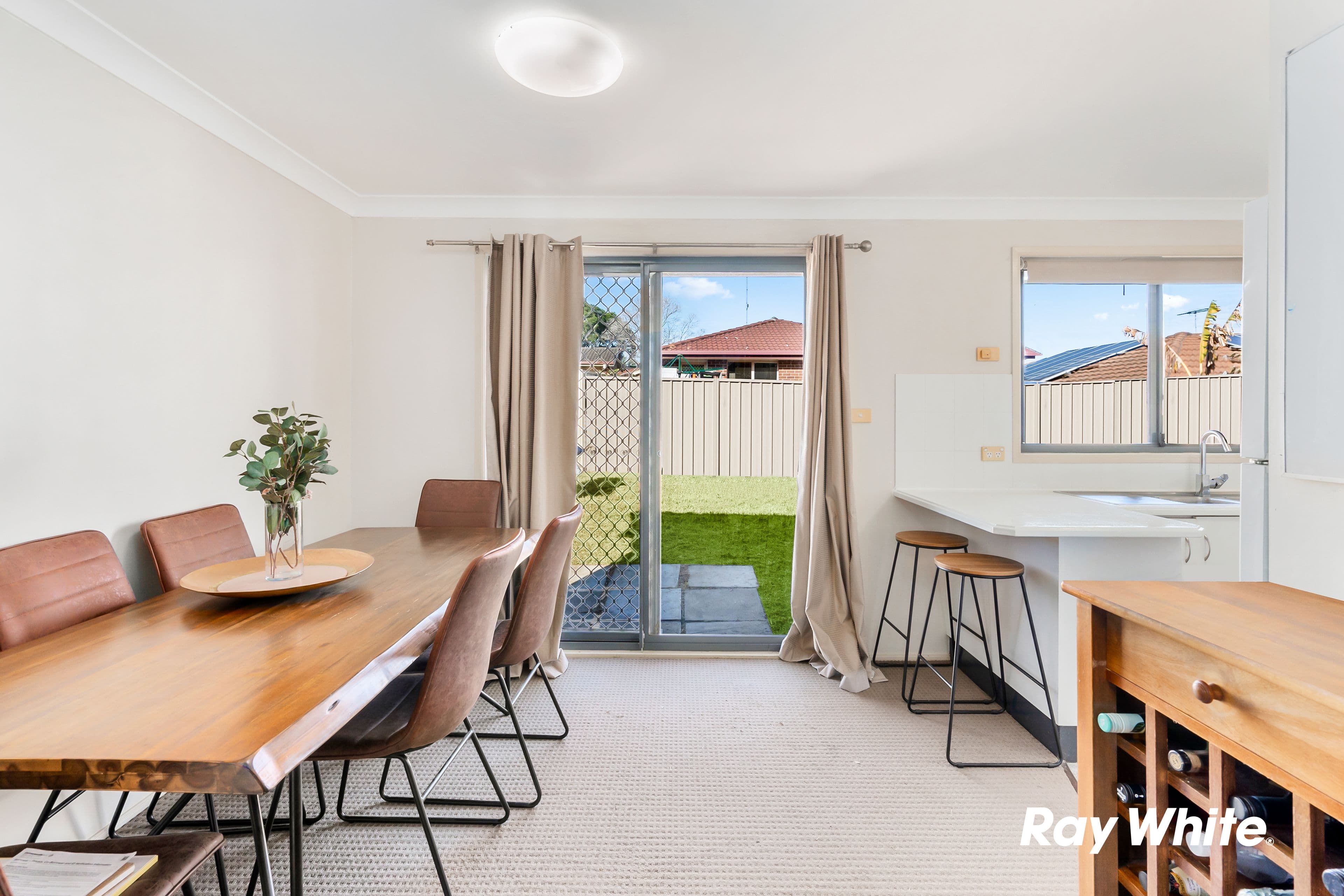 16 Cedarwood Grove, Dean Park NSW 2761, Dean Park - Thumbnail 3