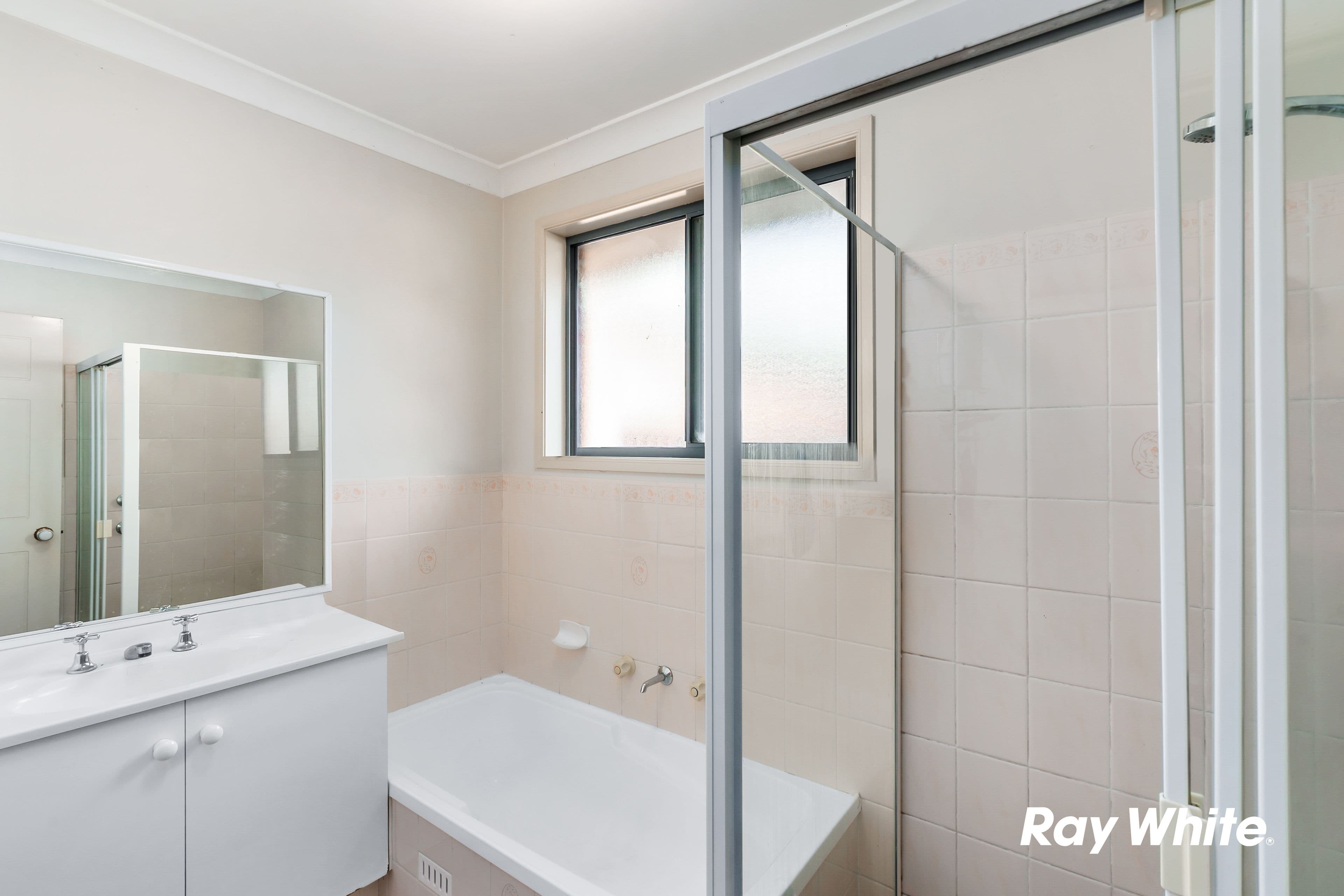16 Cedarwood Grove, Dean Park NSW 2761, Dean Park - Thumbnail 5