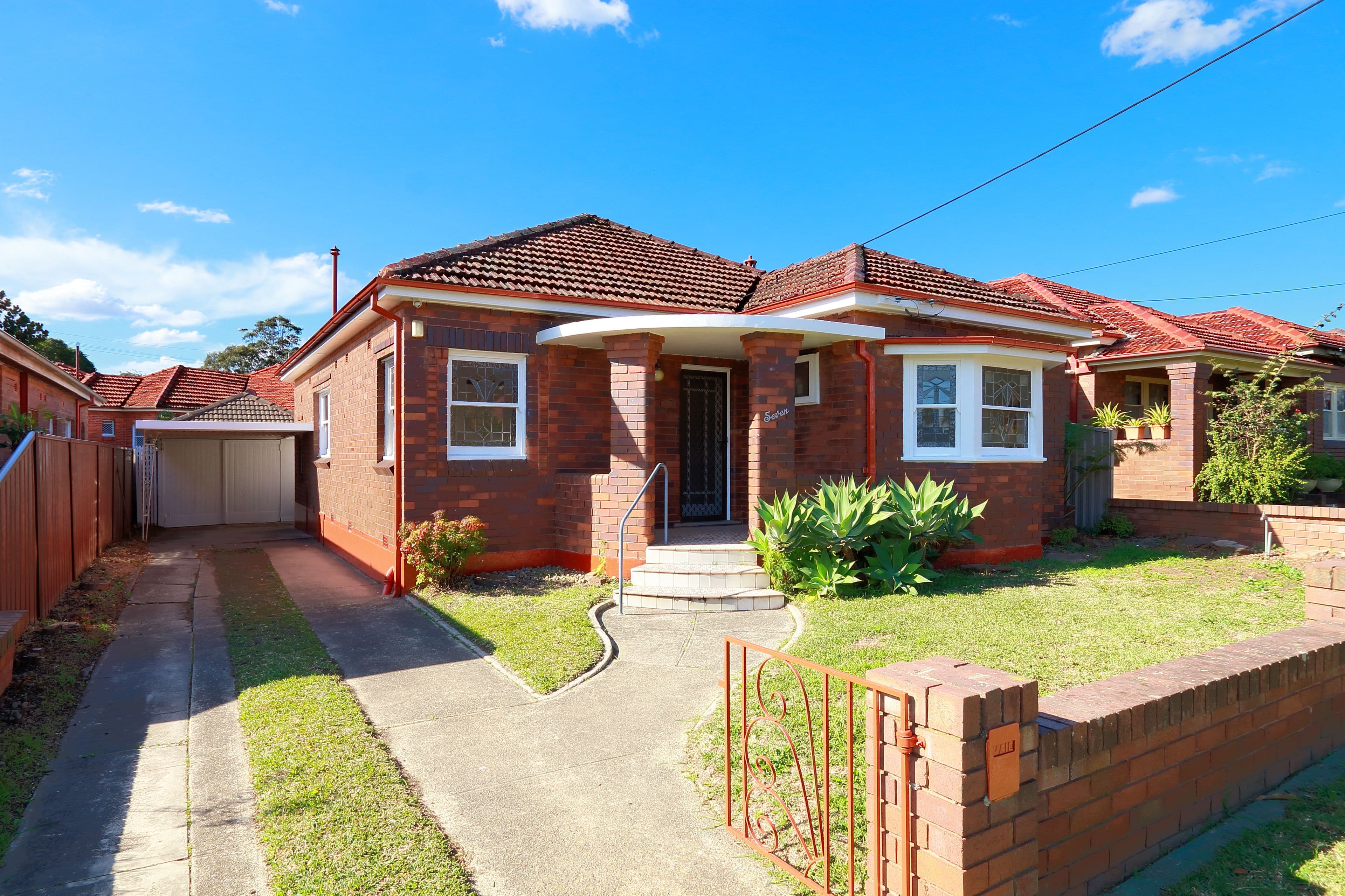 7 Mainerd Avenue, Bexley North NSW 2207, Bexley North - Image 1