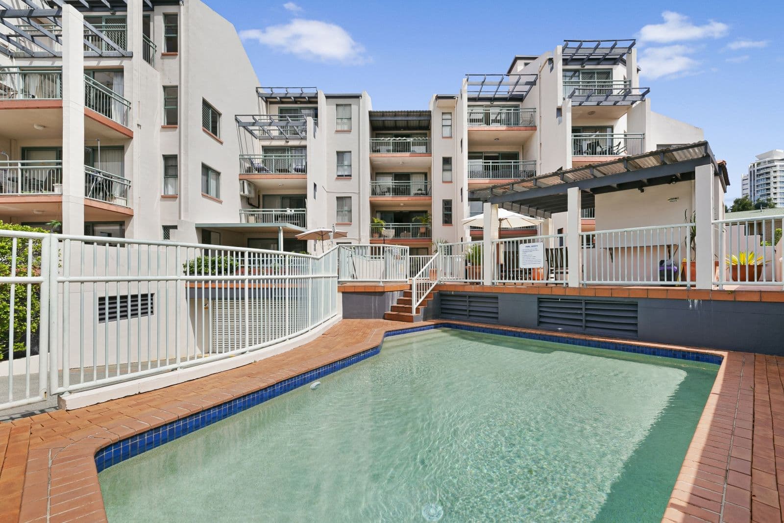 7 Robert Street, Labrador QLD 4215, Labrador - Image 1