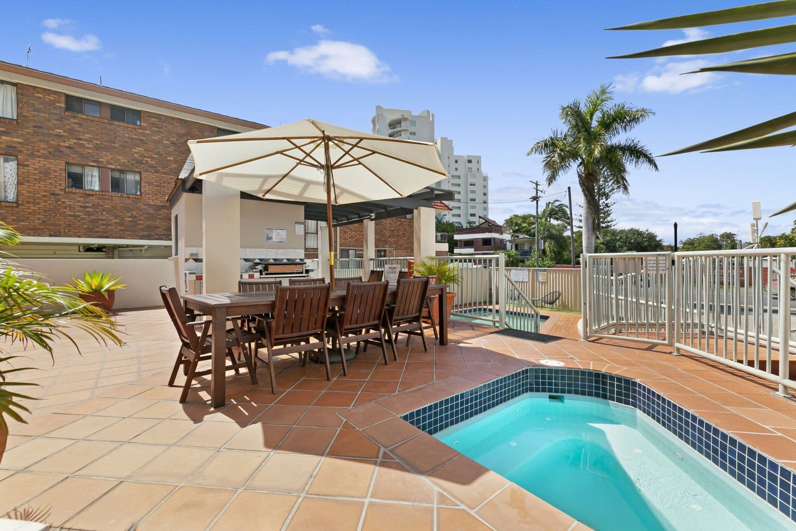 7 Robert Street, Labrador QLD 4215, Labrador - Thumbnail 3