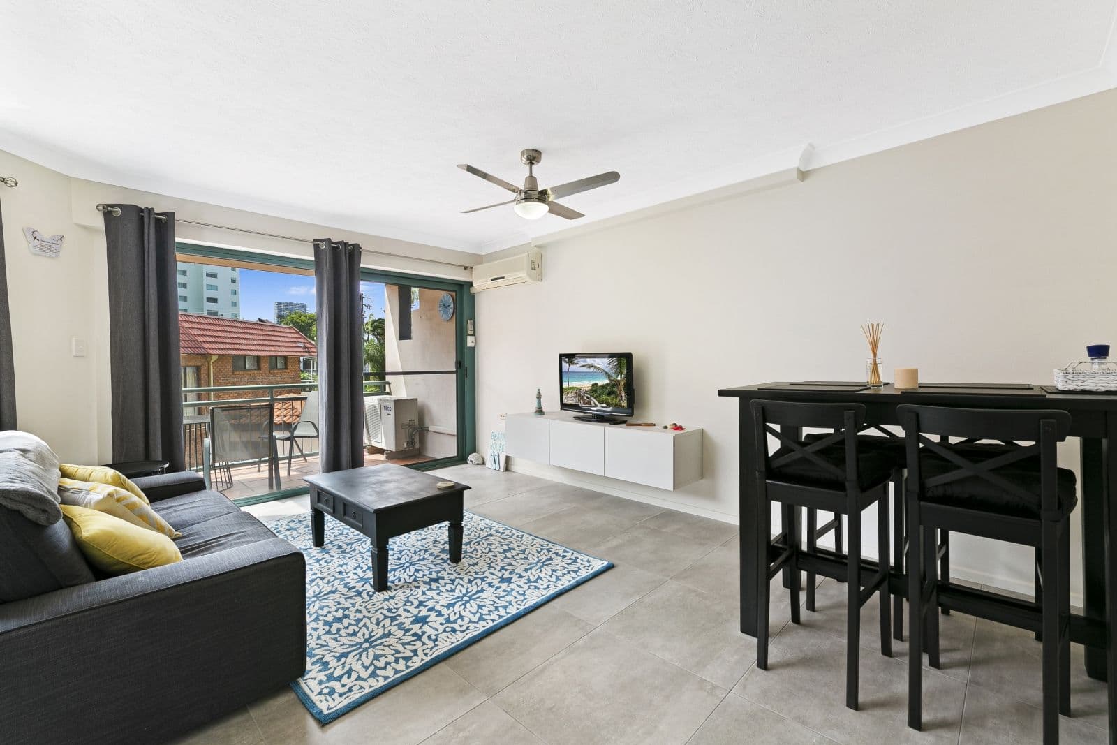 7 Robert Street, Labrador QLD 4215, Labrador - Thumbnail 6