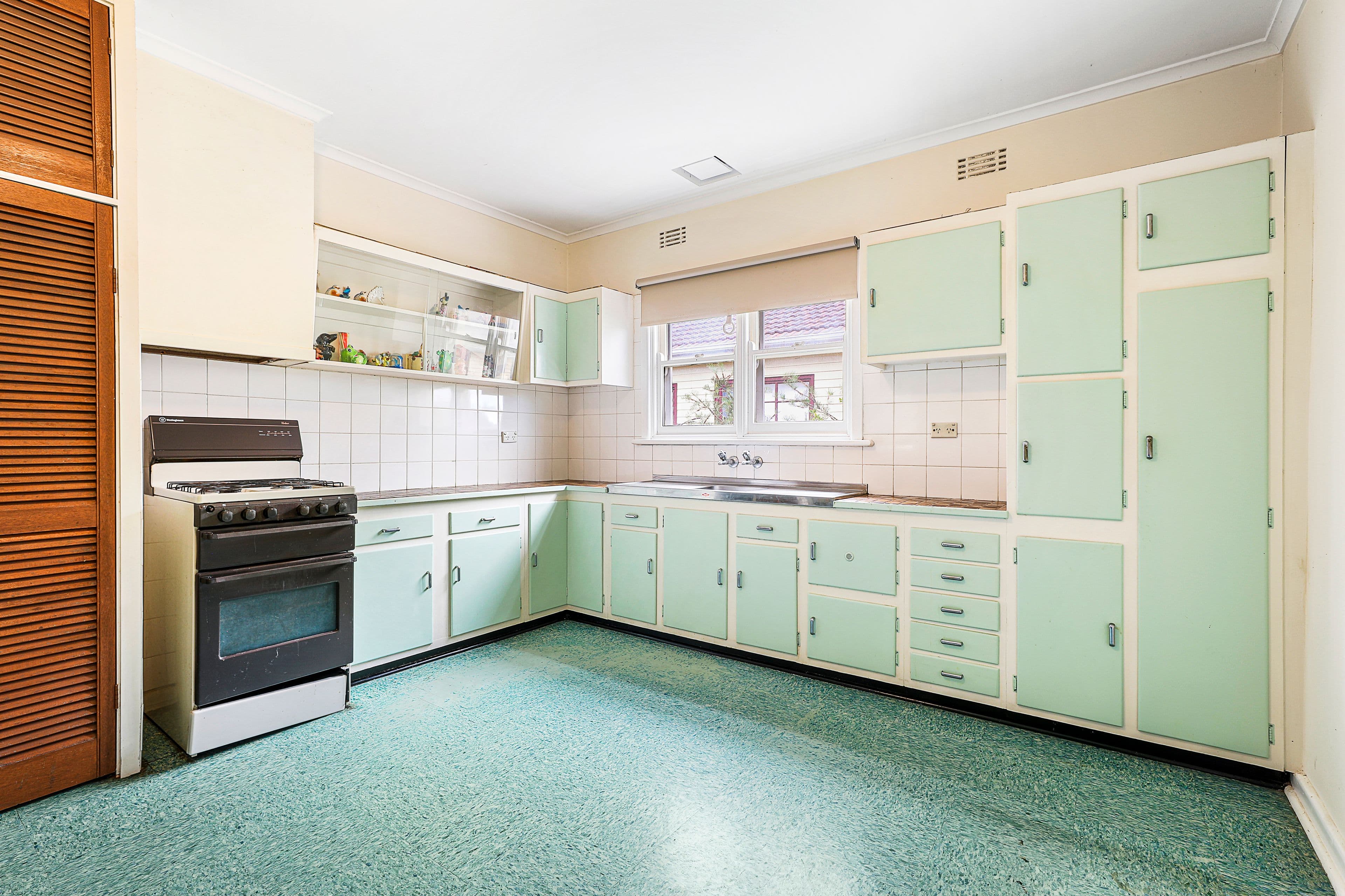 14 Holmes Street, Noble Park VIC 3174, Noble Park - Thumbnail 4