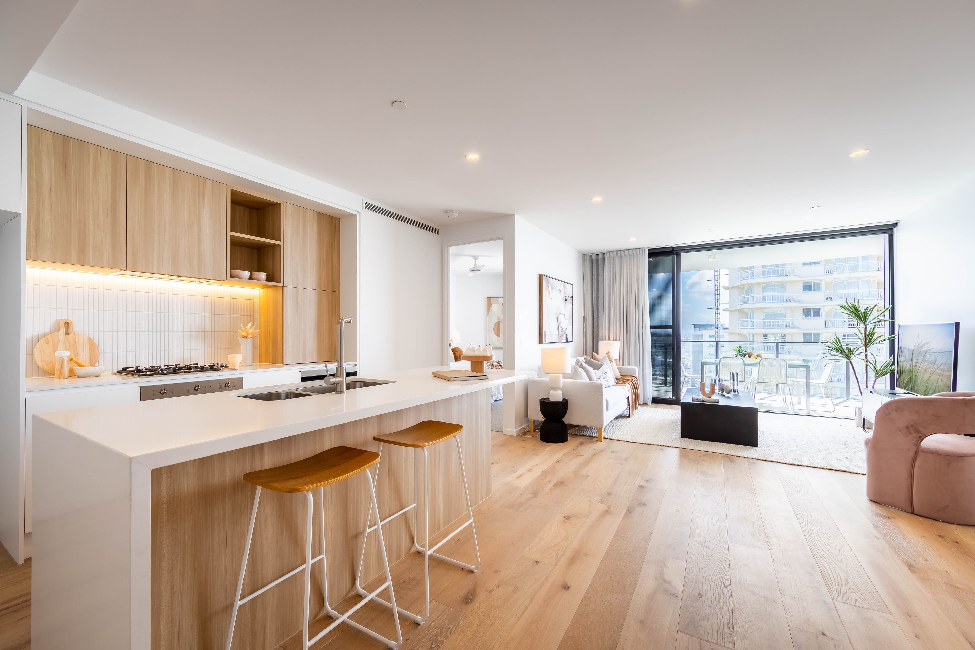 6 Second Avenue, Burleigh Heads QLD 4220, Burleigh Heads - Image 1