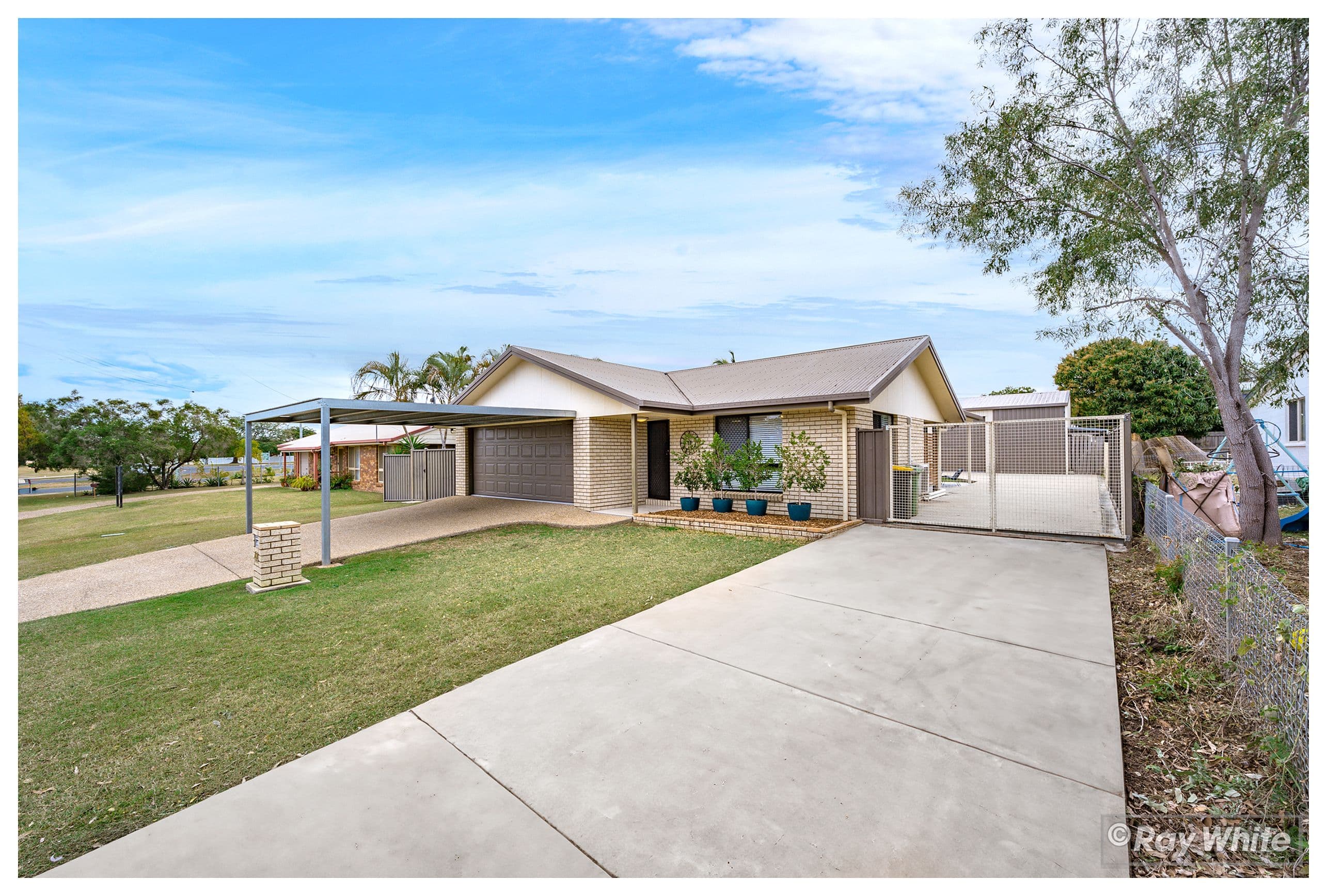 44 Fisher Street, Gracemere QLD 4702, Gracemere - Thumbnail 2