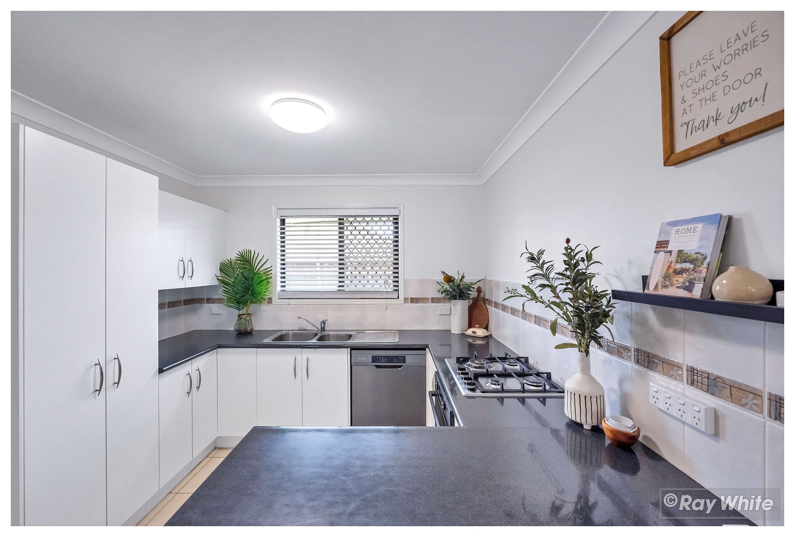44 Fisher Street, Gracemere QLD 4702, Gracemere - Thumbnail 6