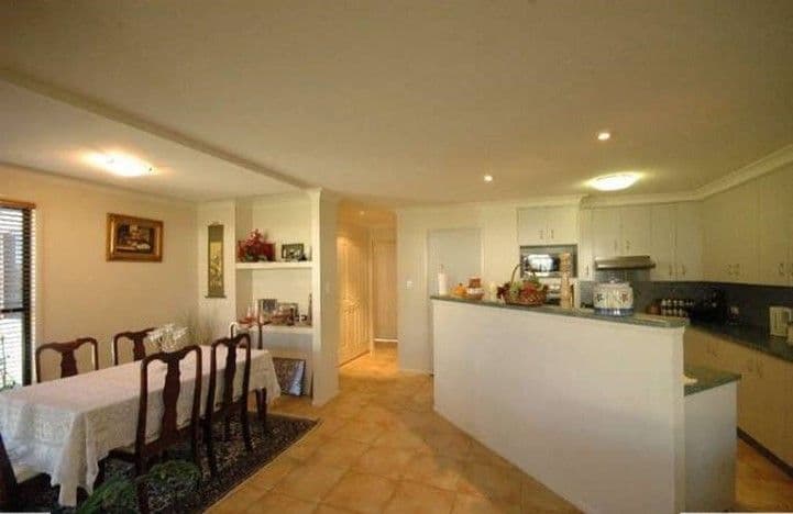 13 Olympus Court, MIDDLE RIDGE QLD 4350, Middle Ridge - Thumbnail 2