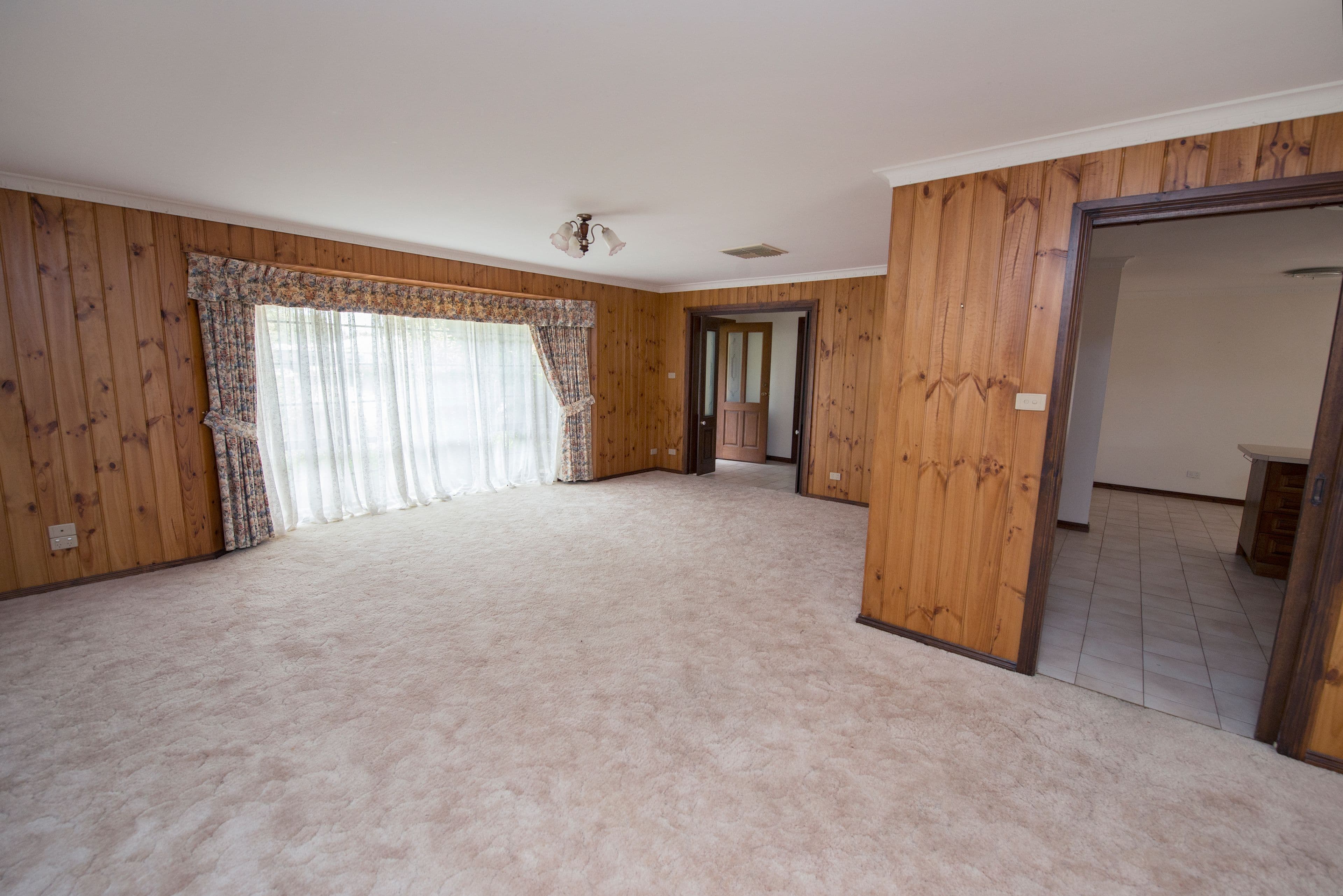 35 PARKVIEW Drive, Swan Hill VIC 3585, Swan Hill - Thumbnail 4