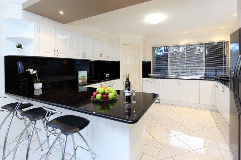 27 Korsman Drive, THORNLANDS QLD 4164, Thornlands - Thumbnail 2