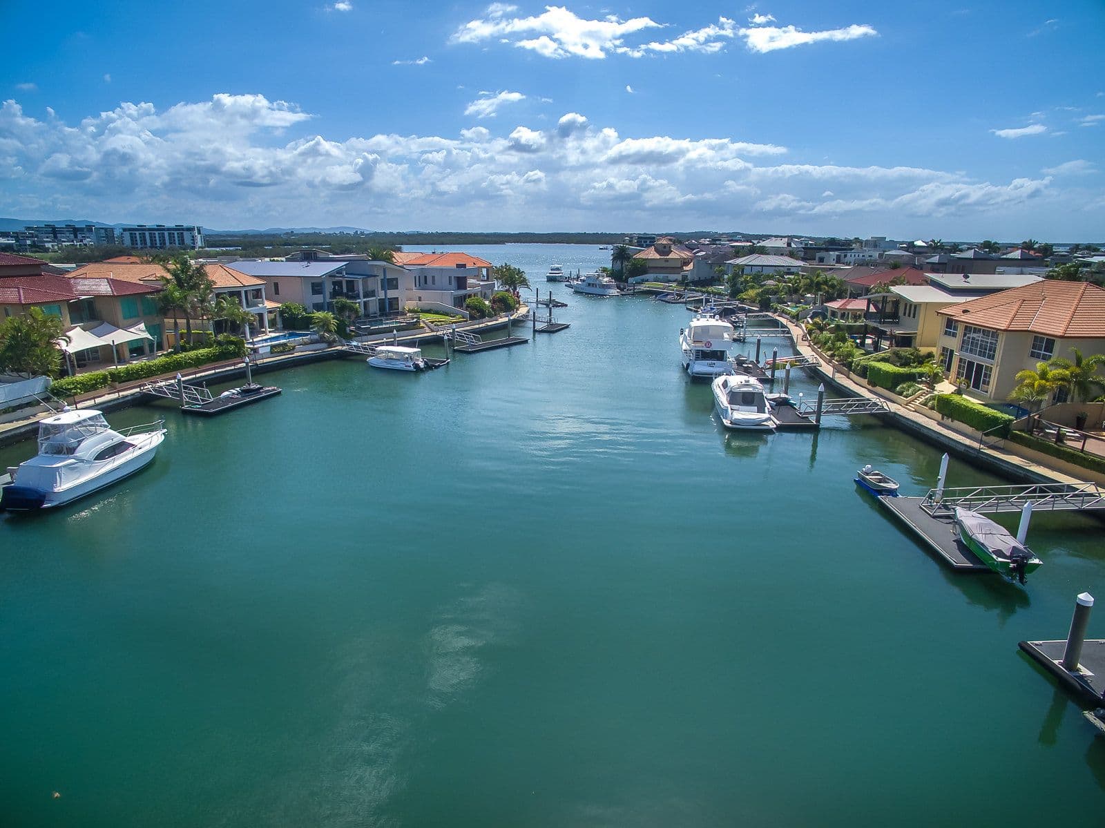 24 The Sovereign Mile, Sovereign Islands QLD 4216, Sovereign Islands - Image 1