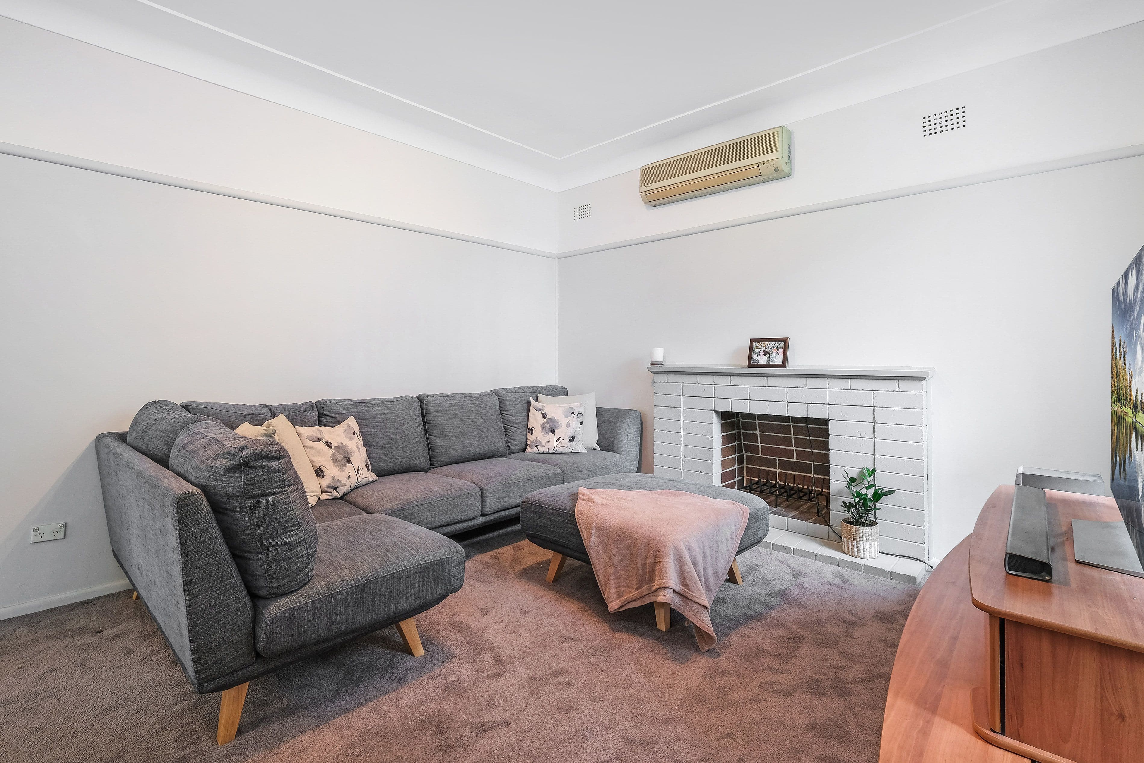 41 Birdsall Avenue, Condell Park NSW 2200, Condell Park - Thumbnail 2