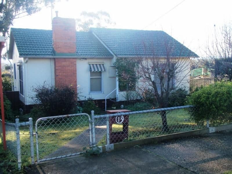 13 Dockery Street, SEYMOUR VIC 3660, Seymour - Image 1