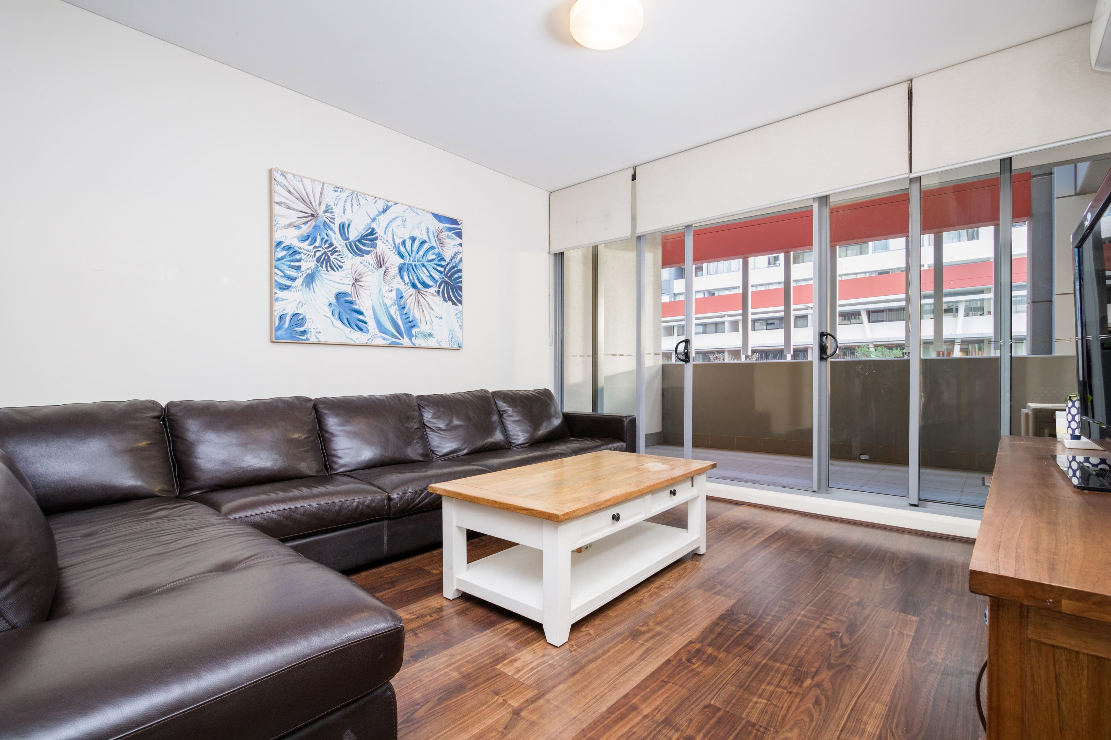 99 Forest Road, Hurstville NSW 2220, Hurstville - Thumbnail 2